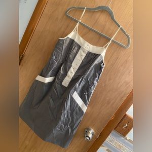 BCBGMAXAZRIA grey and white dress with adjustable straps - NWT